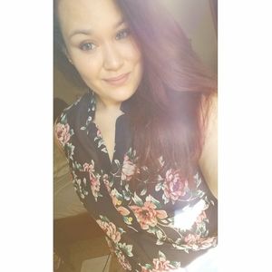 Meet your Posher, Janelle